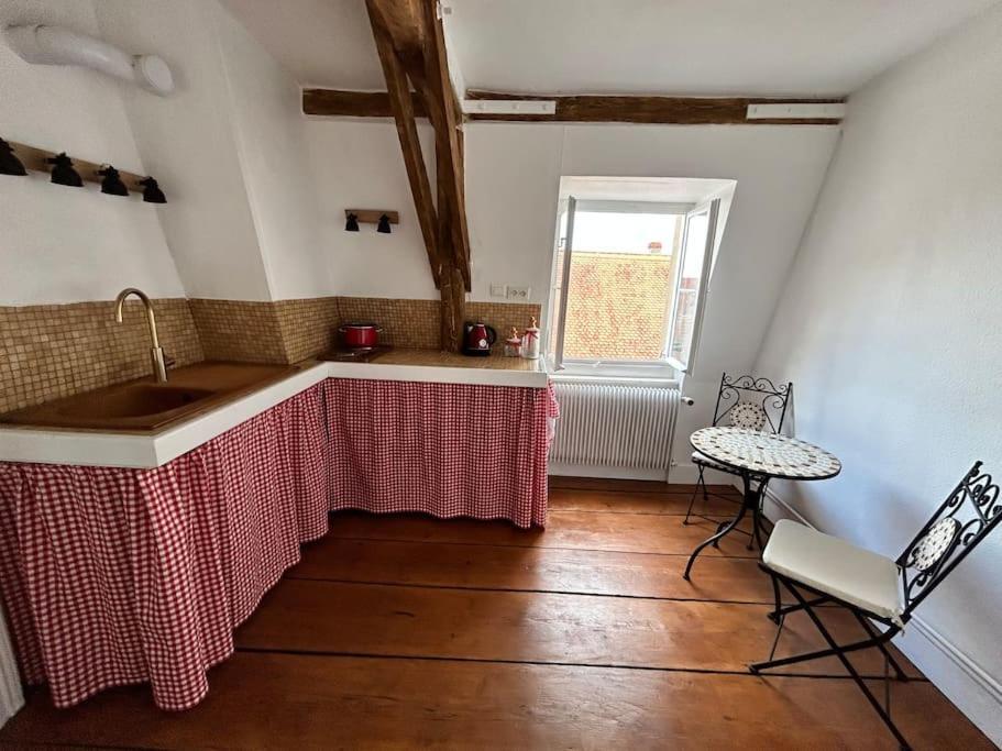 Cosy Old Town Penthouse! Appartement